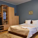 Cozy John\'S House
